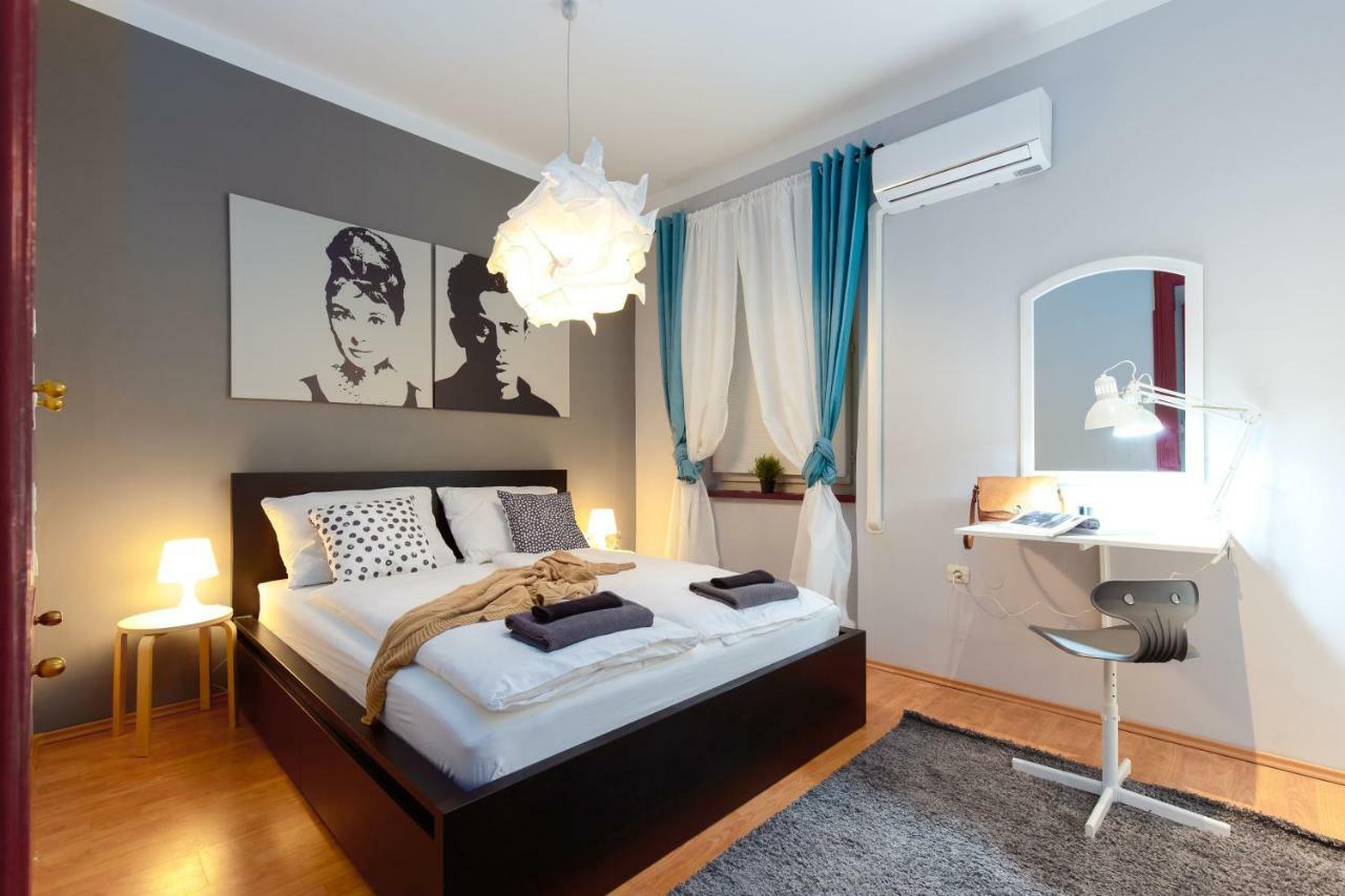 Apartment Dolac In Center Of Town Rijeka Buitenkant foto